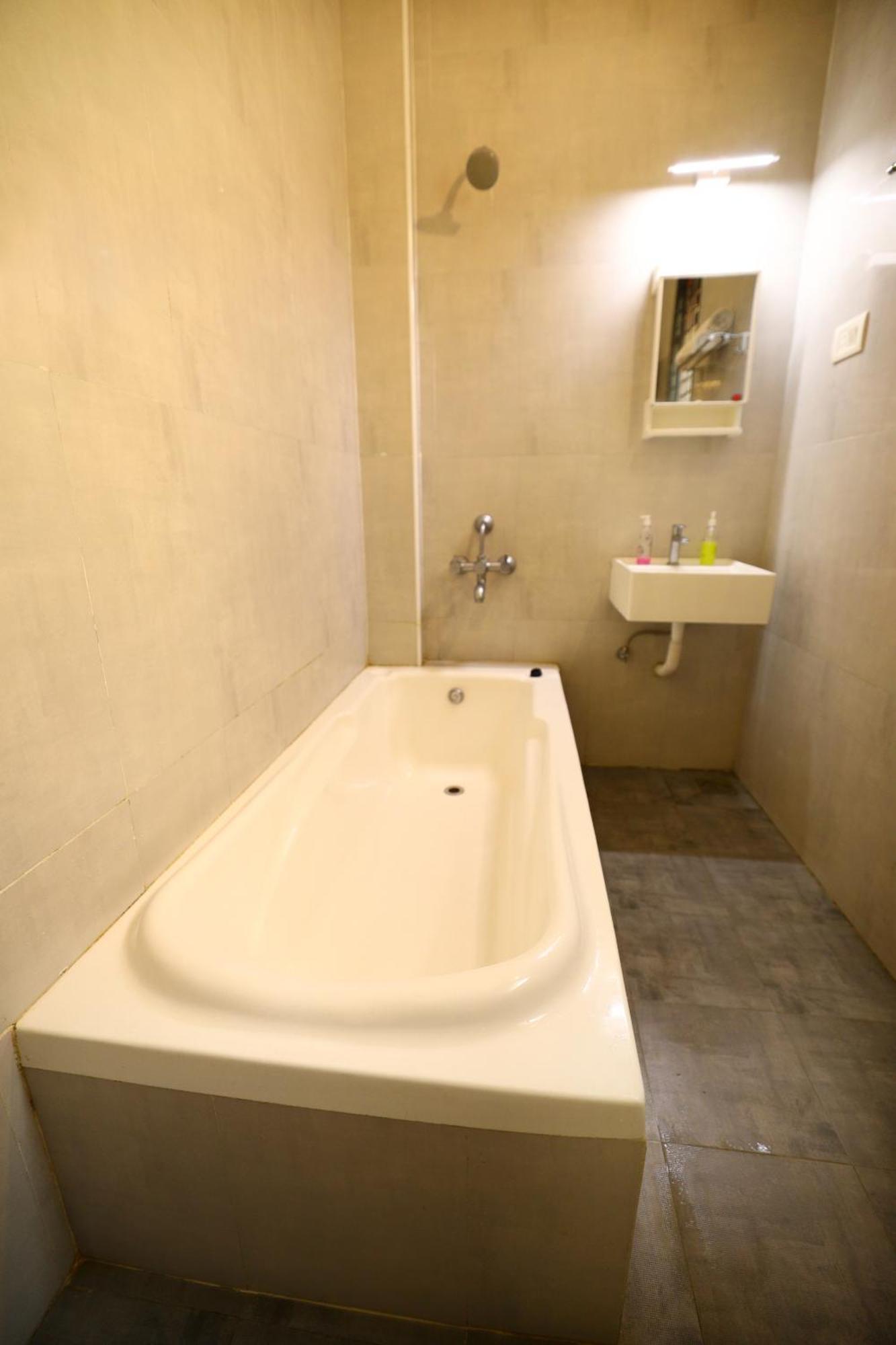Coco Nest Resort Mahabalipuram Ngoại thất bức ảnh